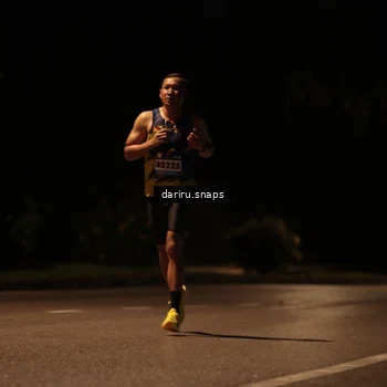 Runner Photo 9205914