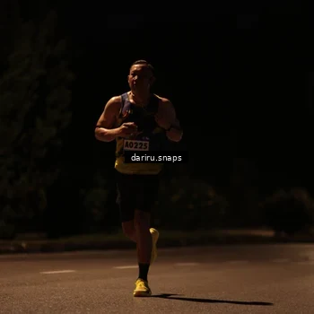Runner Photo 9205962