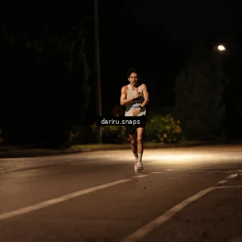 Runner Photo 9207031