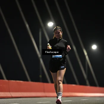 Runner Photo 9207053