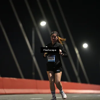 Runner Photo 9207057