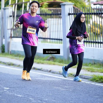 Runner Photo 9207062