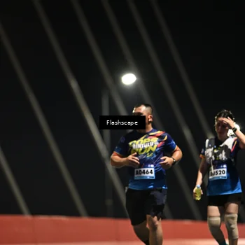 Runner Photo 9207103