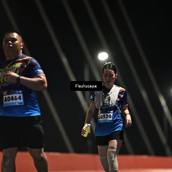 Runner Photo 9207115