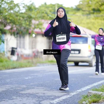 Runner Photo 9207121
