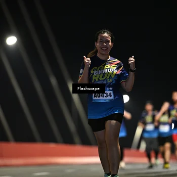 Runner Photo 9207199