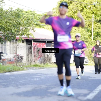 Runner Photo 9207229