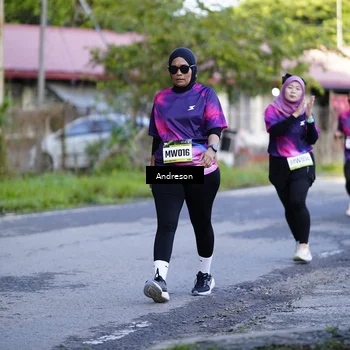 Runner Photo 9207381