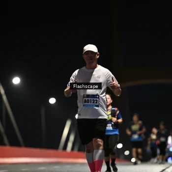 Runner Photo 9207845