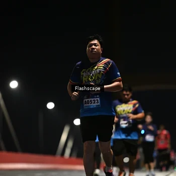 Runner Photo 9207875