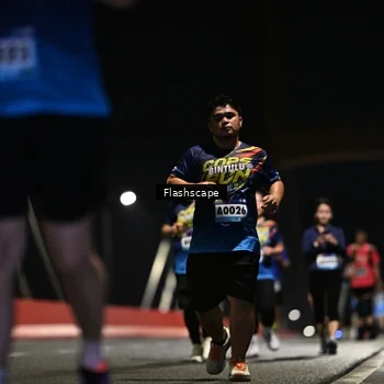 Runner Photo 9207891