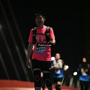 Runner Photo 9208081