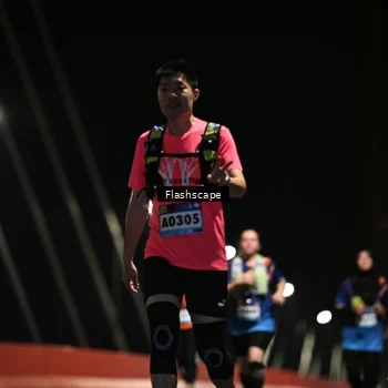 Runner Photo 9208084