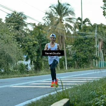 Runner Photo 9208111