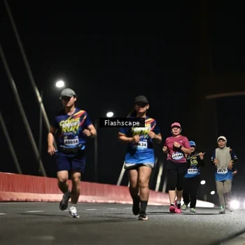 Runner Photo 9208151