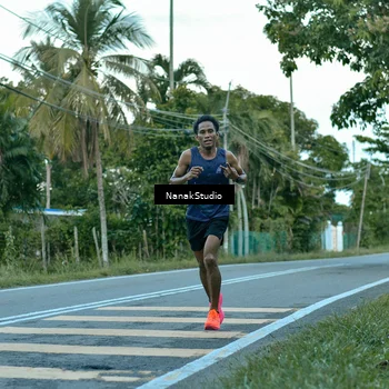 Runner Photo 9208899