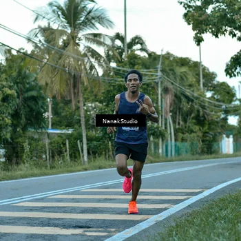 Runner Photo 9209043
