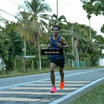 Runner Photo 9209086