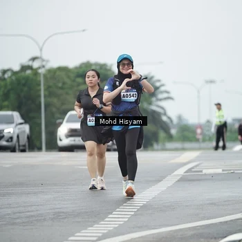 Runner Photo 9209129