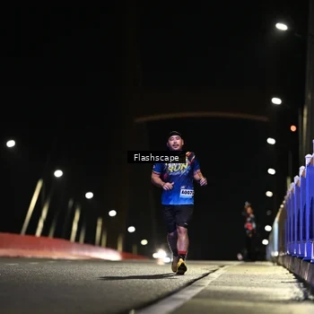 Runner Photo 9209575