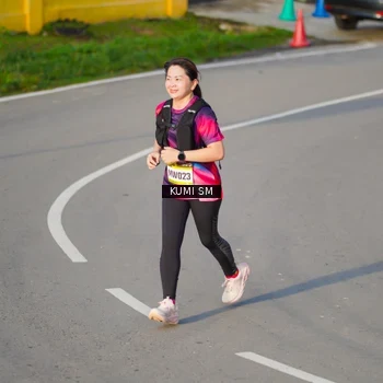 Runner Photo 9209911