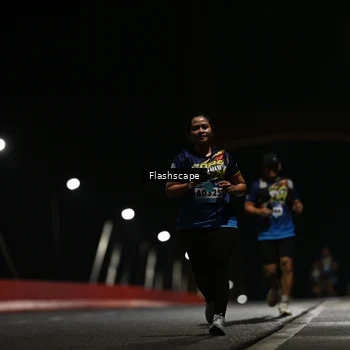 Runner Photo 9210051