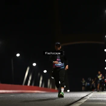 Runner Photo 9210302