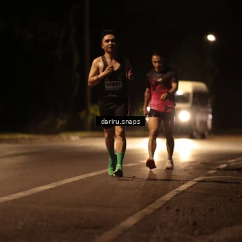 Runner Photo 9210652