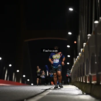 Runner Photo 9210709