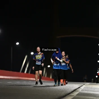 Runner Photo 9210982
