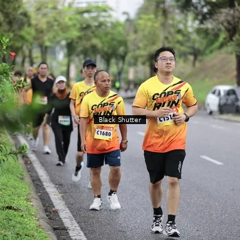 Runner Photo 9211029