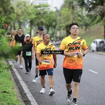 Runner Photo 9211035