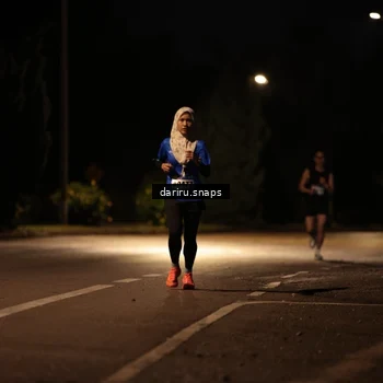 Runner Photo 9211083