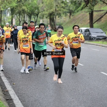 Runner Photo 9211435
