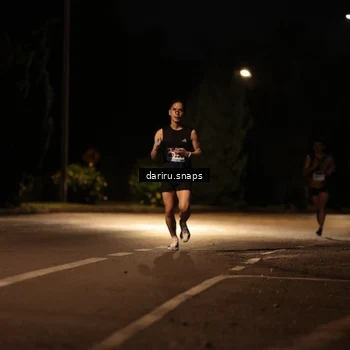 Runner Photo 9211458