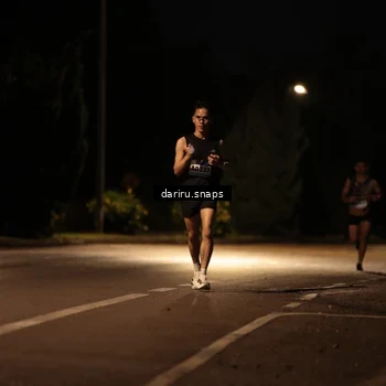 Runner Photo 9211495