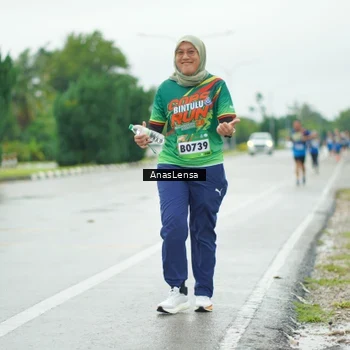 Runner Photo 9211679