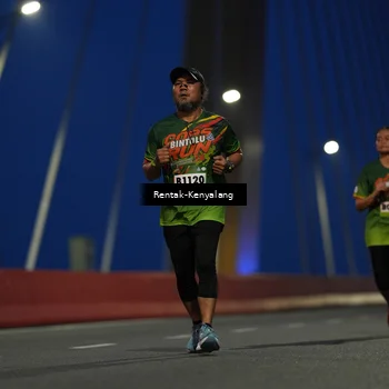 Runner Photo 9211716