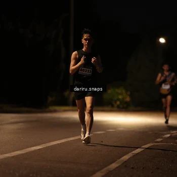 Runner Photo 9211744