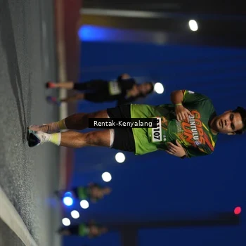 Runner Photo 9211846