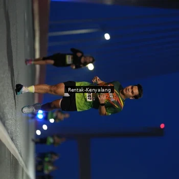 Runner Photo 9211853
