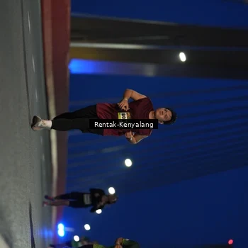 Runner Photo 9211872