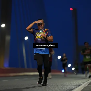 Runner Photo 9211896