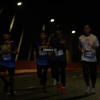 Runner Photo 9212732