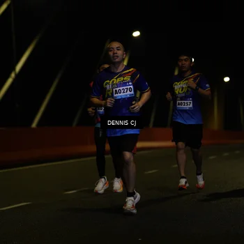 Runner Photo 9213676