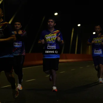Runner Photo 9213678