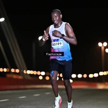 Runner Photo 9214441