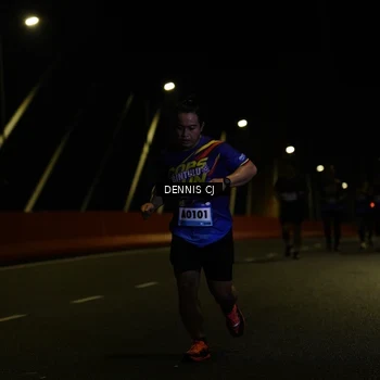 Runner Photo 9214445