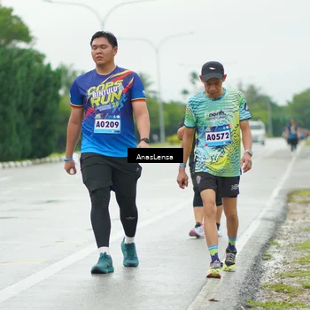 Runner Photo 9214898