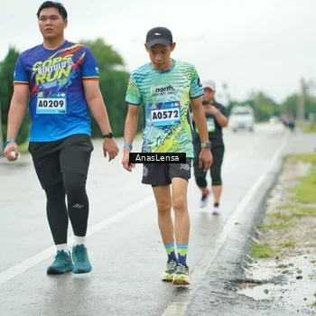 Runner Photo 9215031